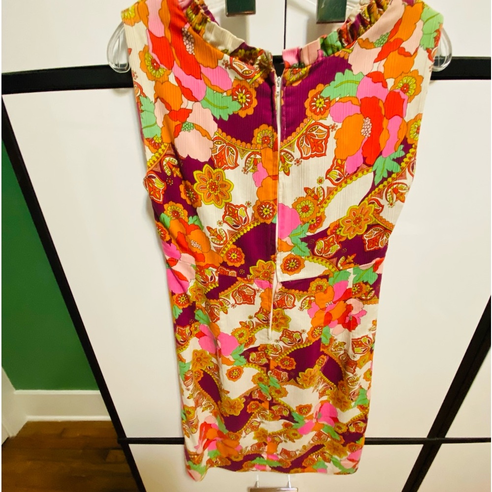 Vintage & Fun 🌸 🌺 Floral Hawaiian Dress